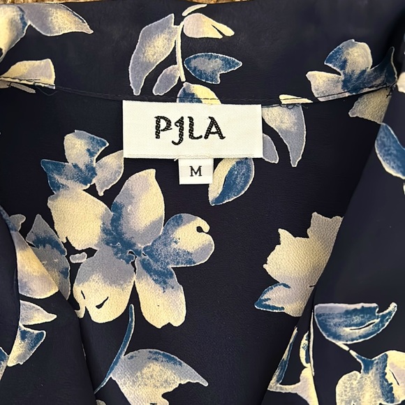 Floral sleeveless sundress size medium - Picture 4 of 6